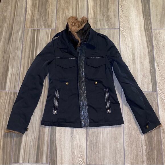 Pinko Faux Fur and Snakeskin front small coat Length 24, Bust 16, Shoulders 14 - Picture 12 of 15